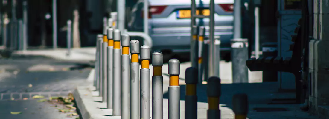 Safe and Convenient Retractable Barrier Column Systems for Properties in Golden Gate, FL